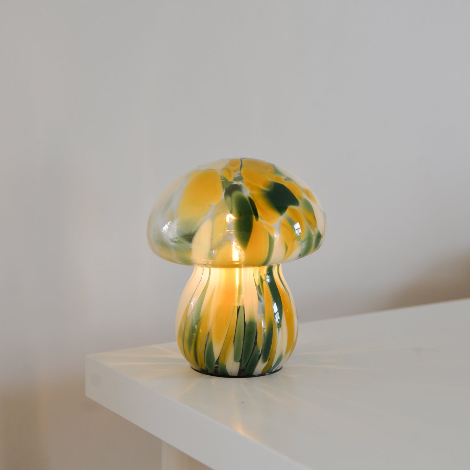 Mushroom Portable LED Lamp / Green Brown White