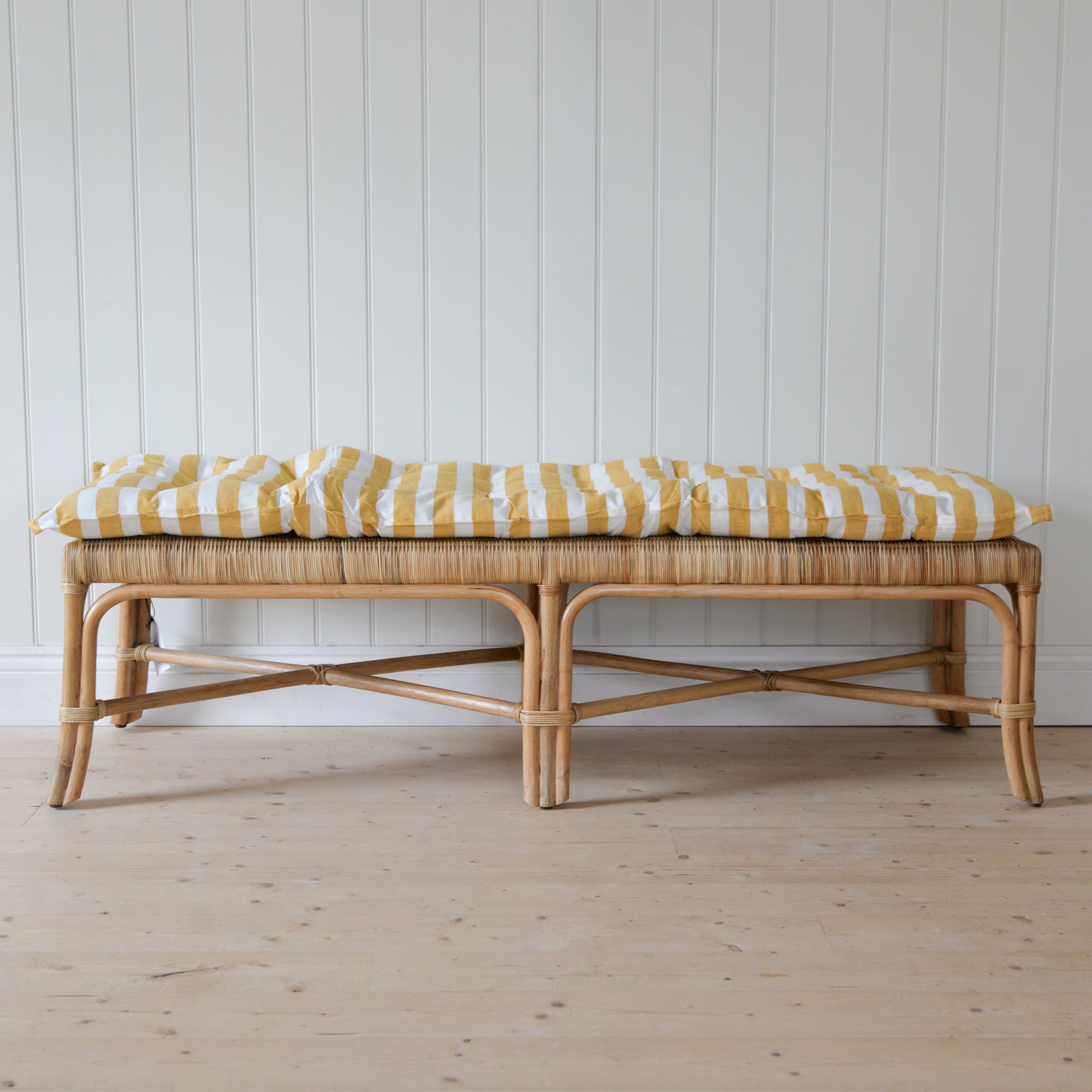 Yellow and White Striped Mattress / 55x155cm