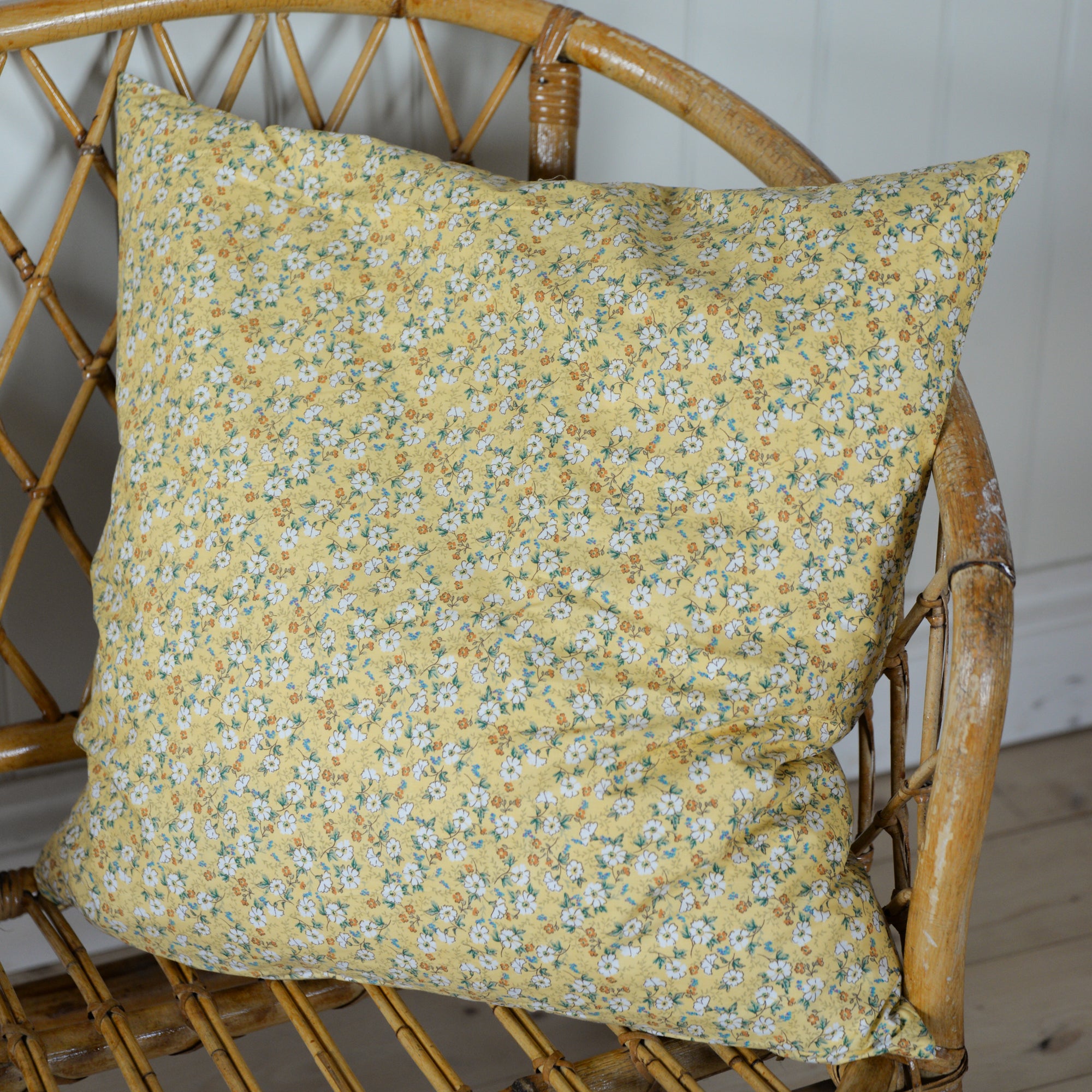 Yellow Floral Cushion 60 x 60 cm