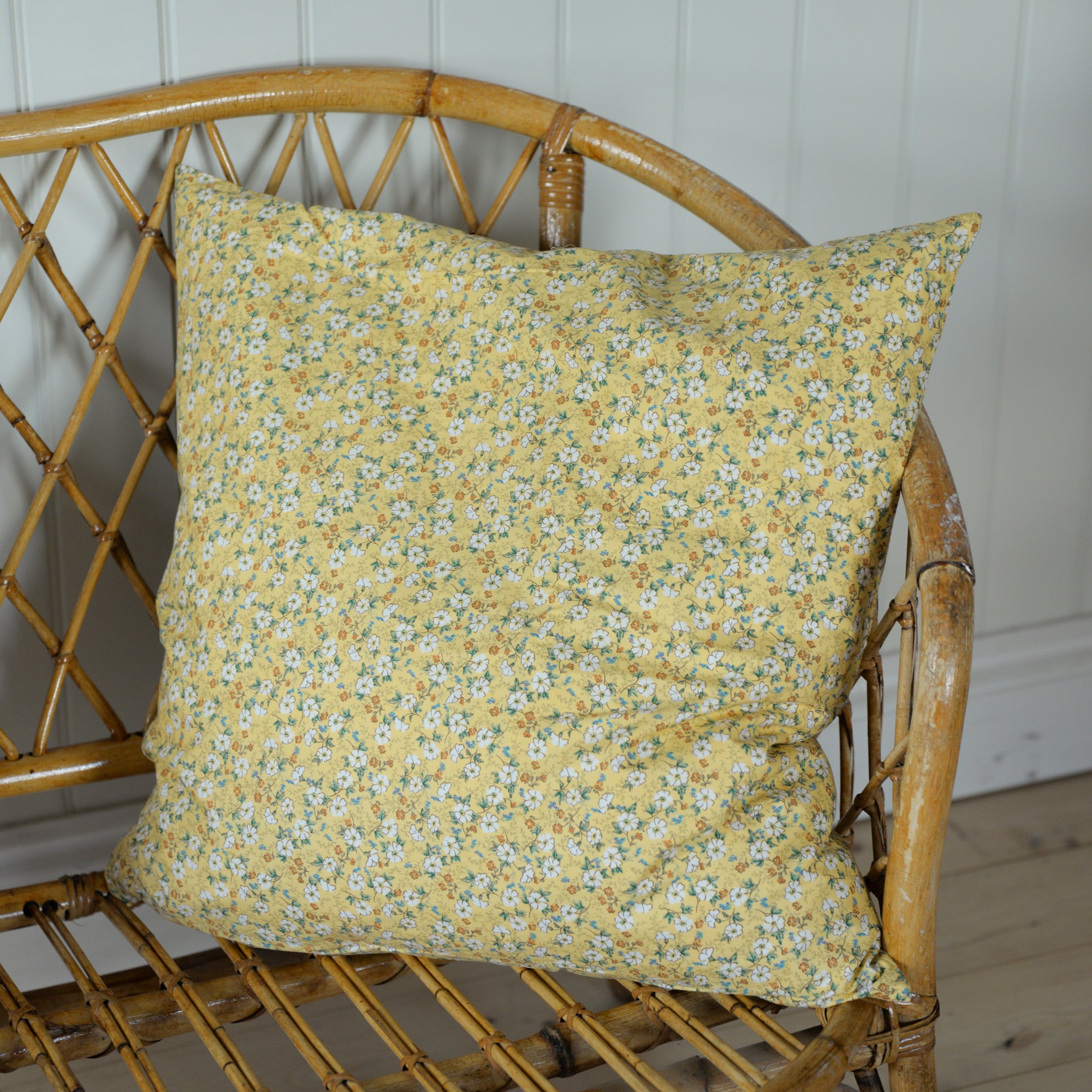 Yellow Floral Cushion 60 x 60 cm