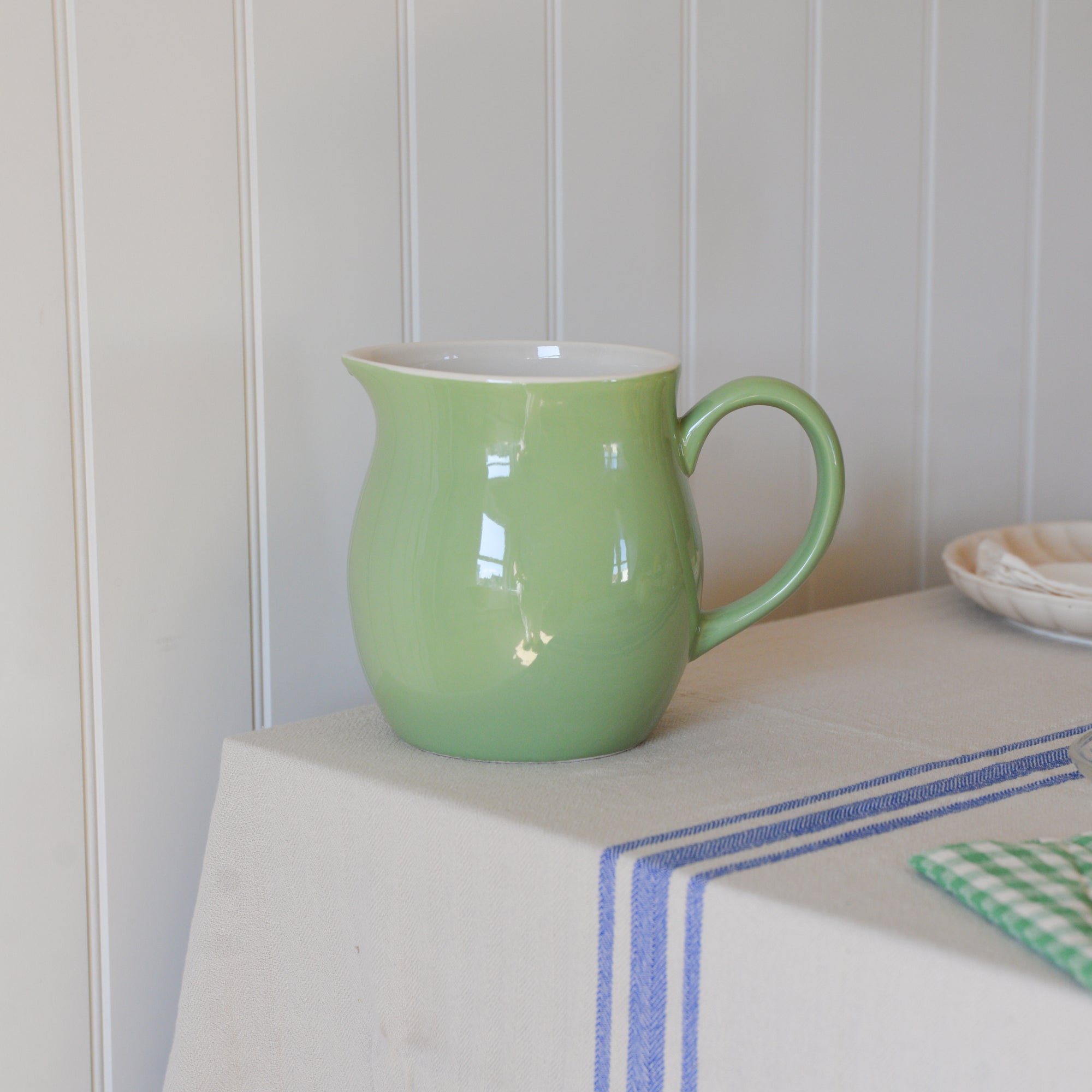 Mint Ceramic Water Jug / 2.5l