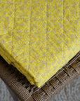 Quilt Yellow with White Flowers 130 x 180