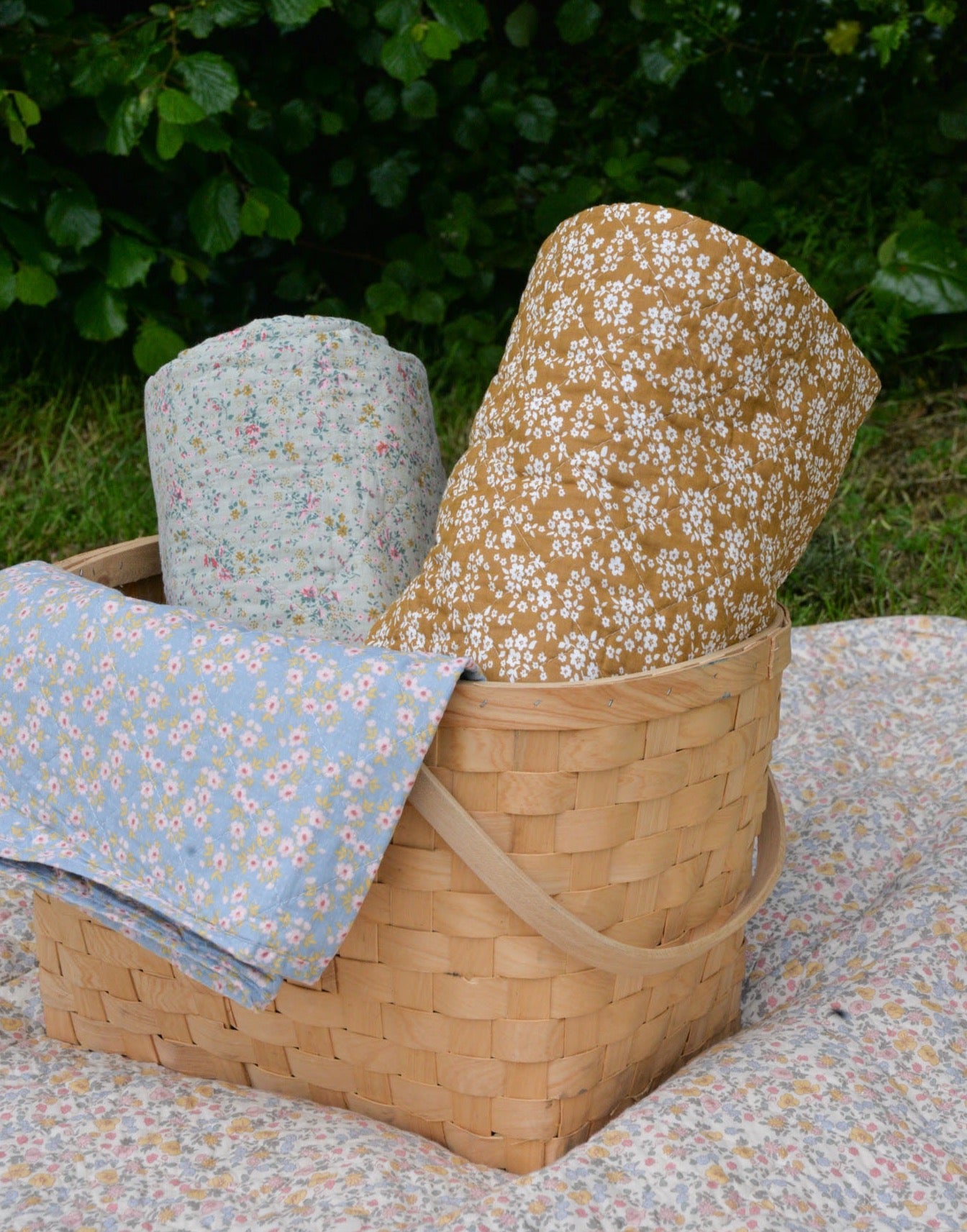 IB Laursen Chip Wood Basket with Handles