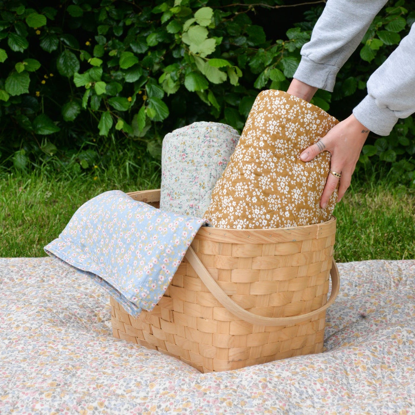 IB Laursen Chip Wood Basket with Handles