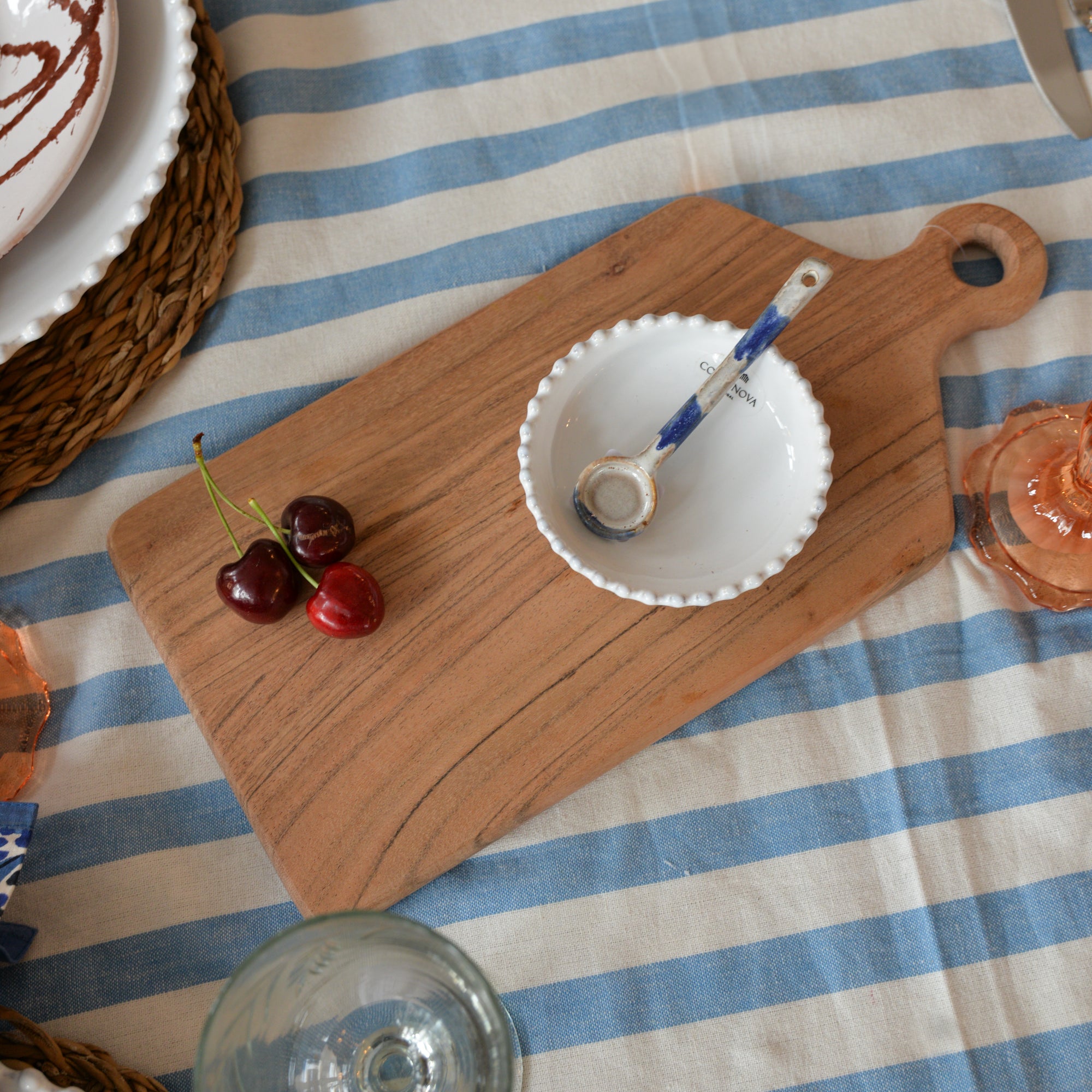 Solid Acacia Wood Chopping Board / Small
