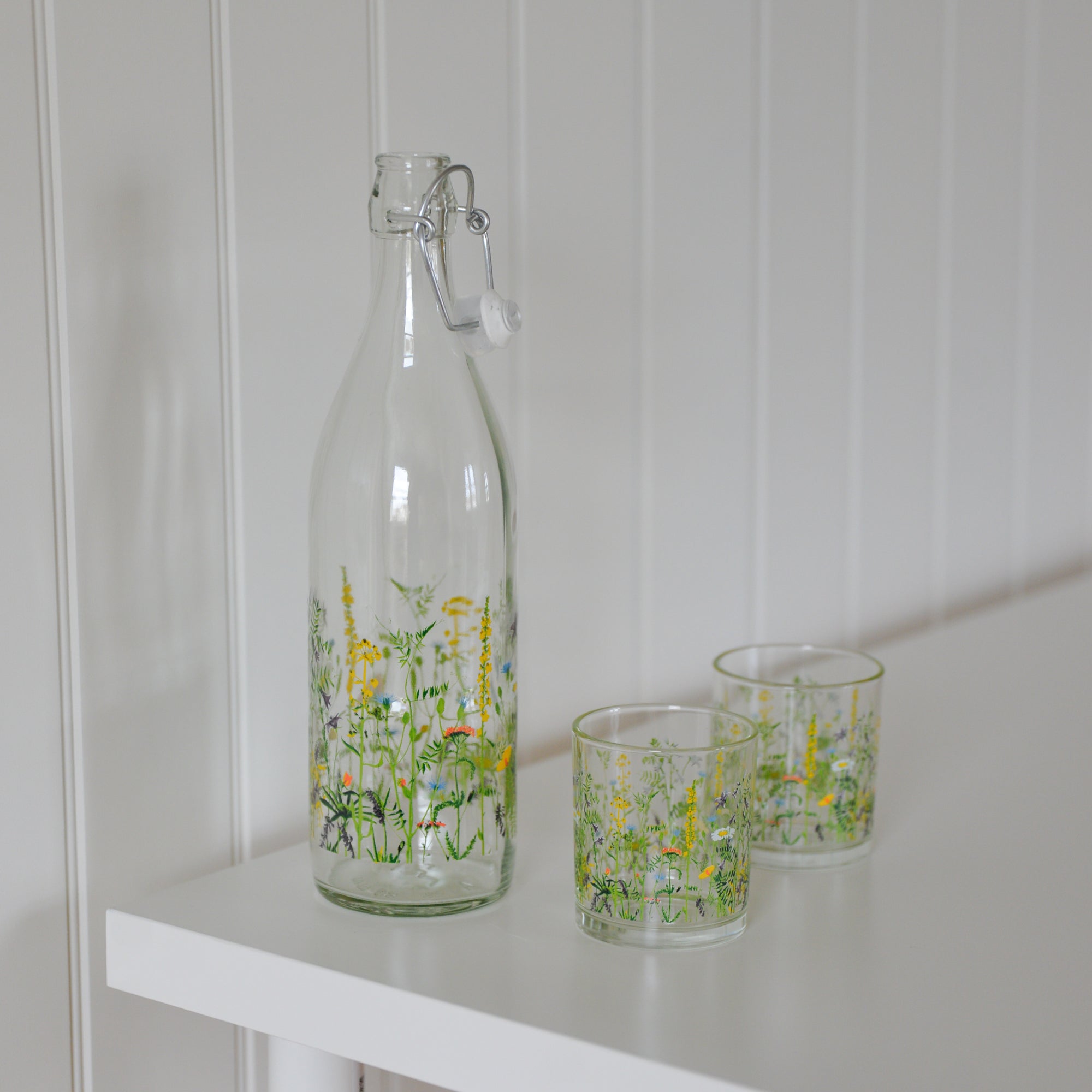 Summer Field Floral Printed Water Bottle