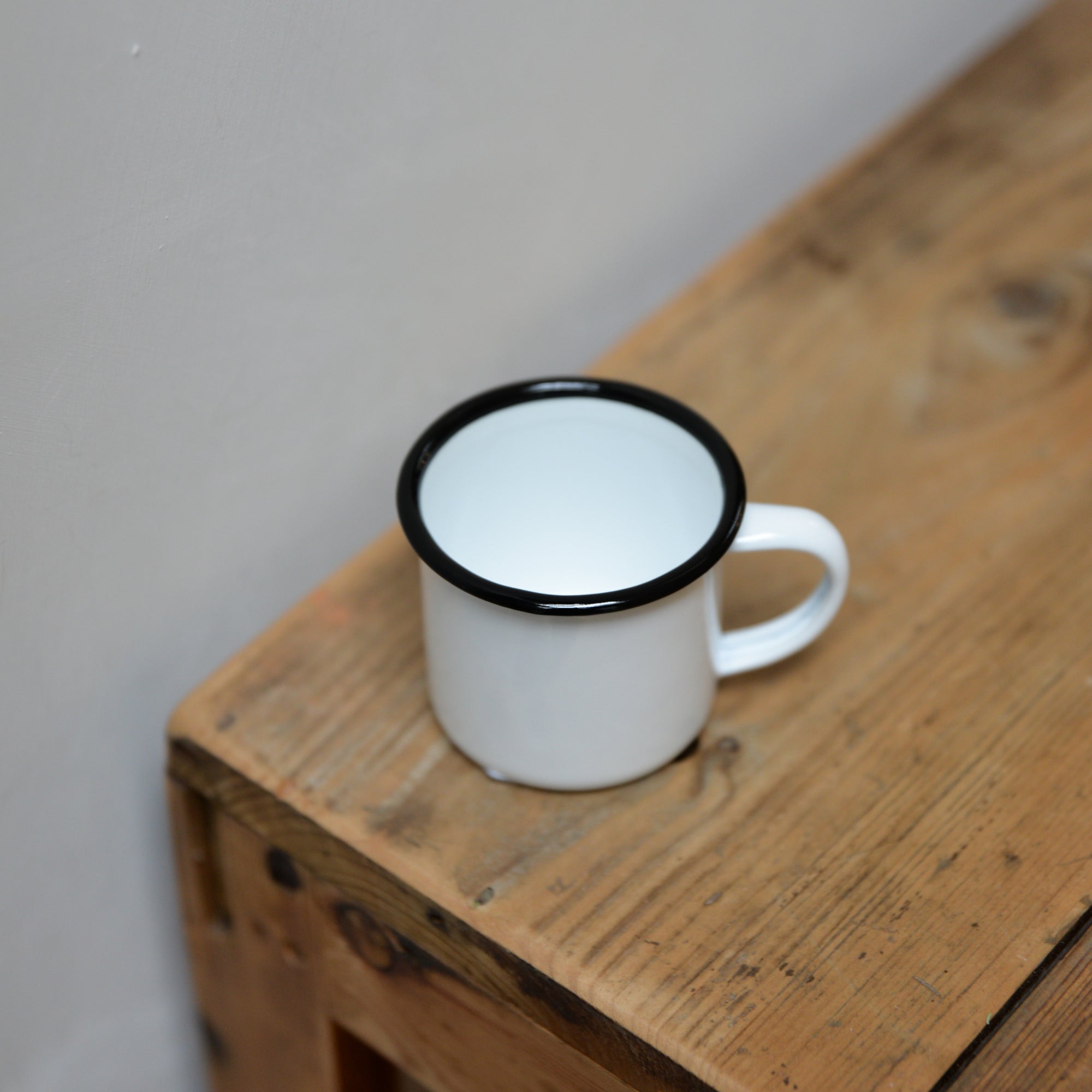 Enamel Espresso Cup / Black