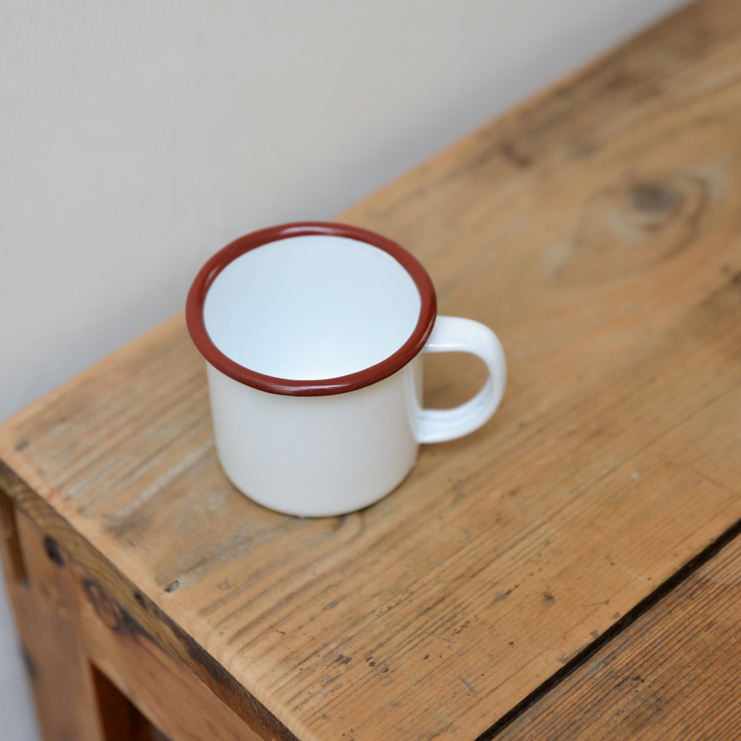 Enamel Espresso Cup / Red Rim