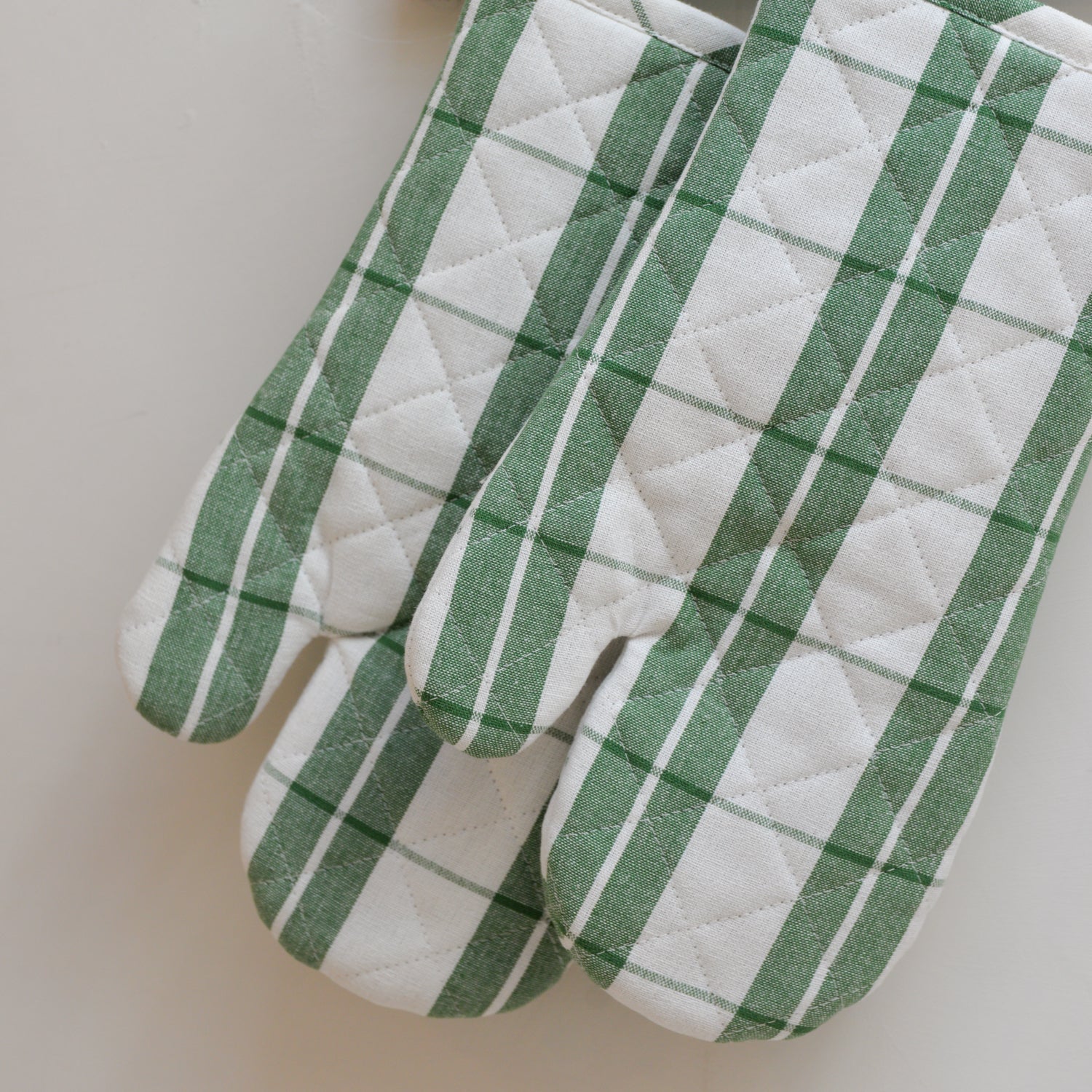 Oven Gloves / Green Check