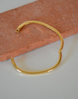 Alaia Bangle / Gold
