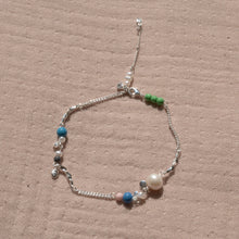 Load image into Gallery viewer, Crystal and Freshwater Pearl Ankle Chain / Silver or Gold