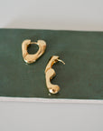 Free Hoop Earrings / Gold