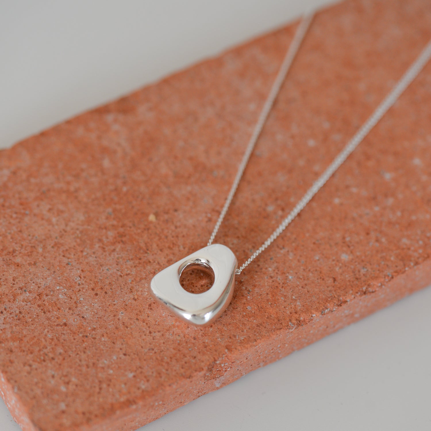 Free Pendant Necklace / Silver