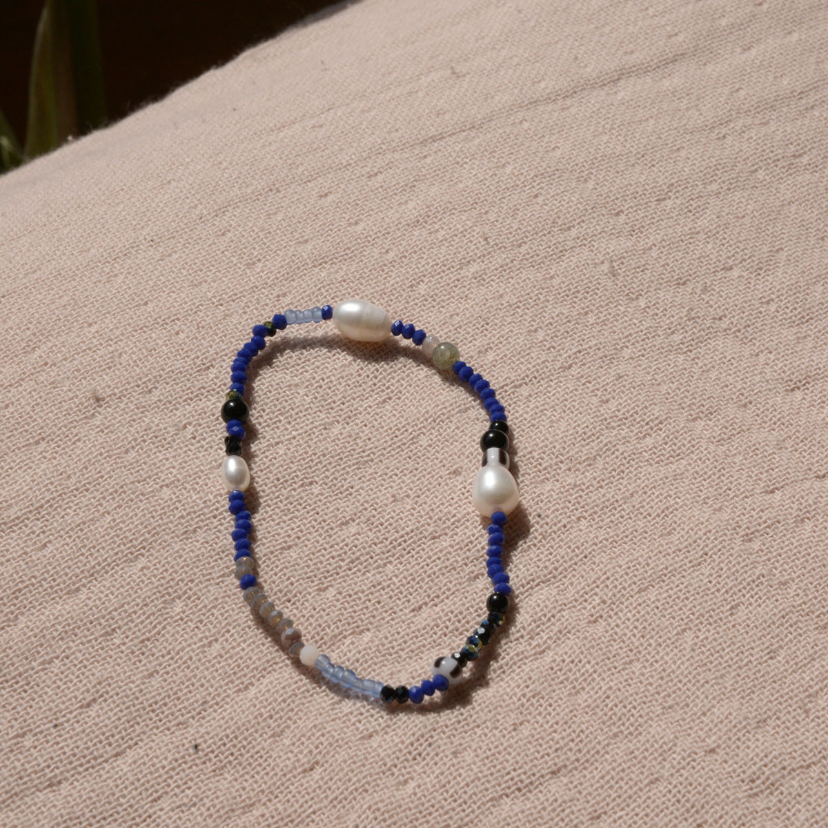 Freshwater Pearl and Bead Bracelets / Colours Mon Pote