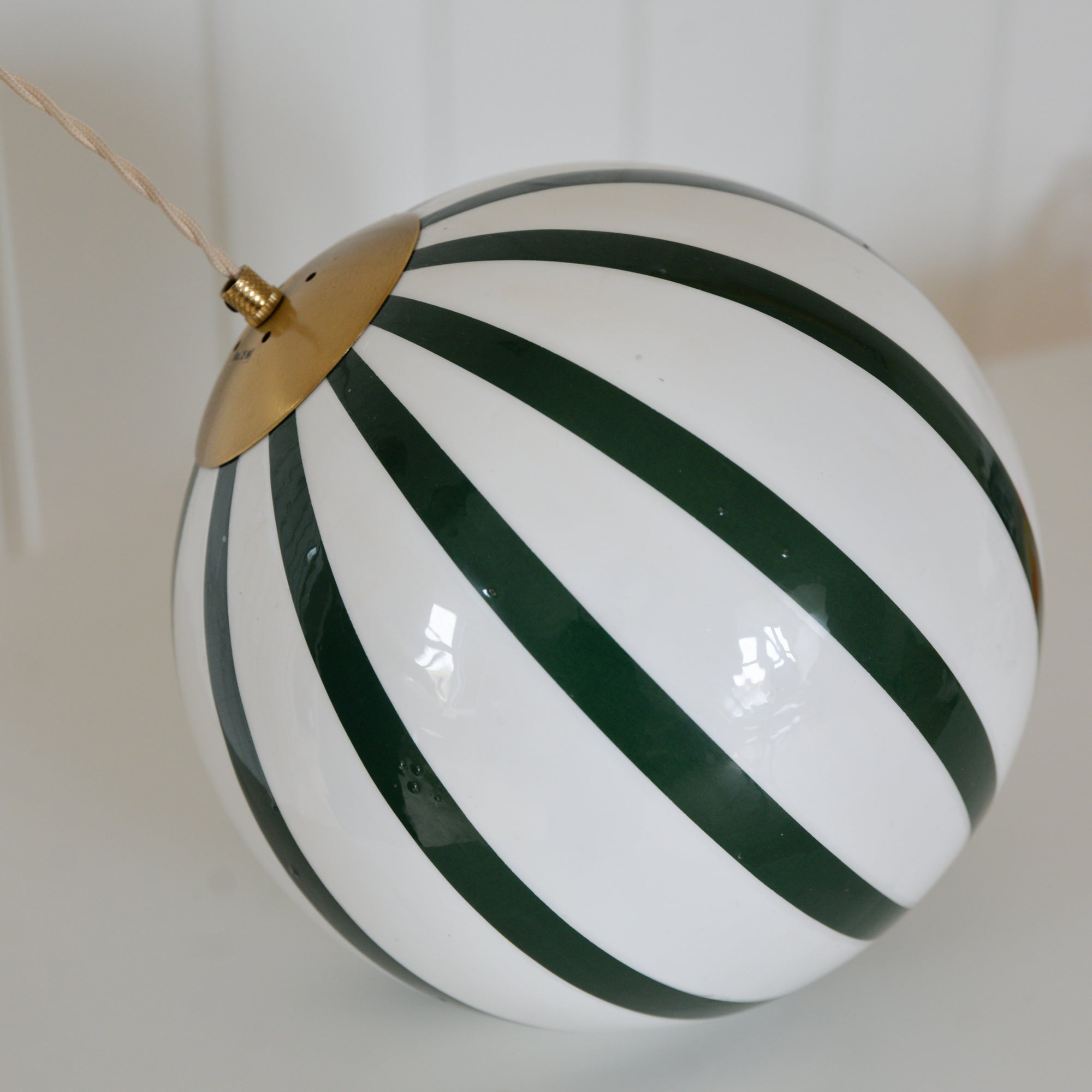 Alba Green and White Pendant Large