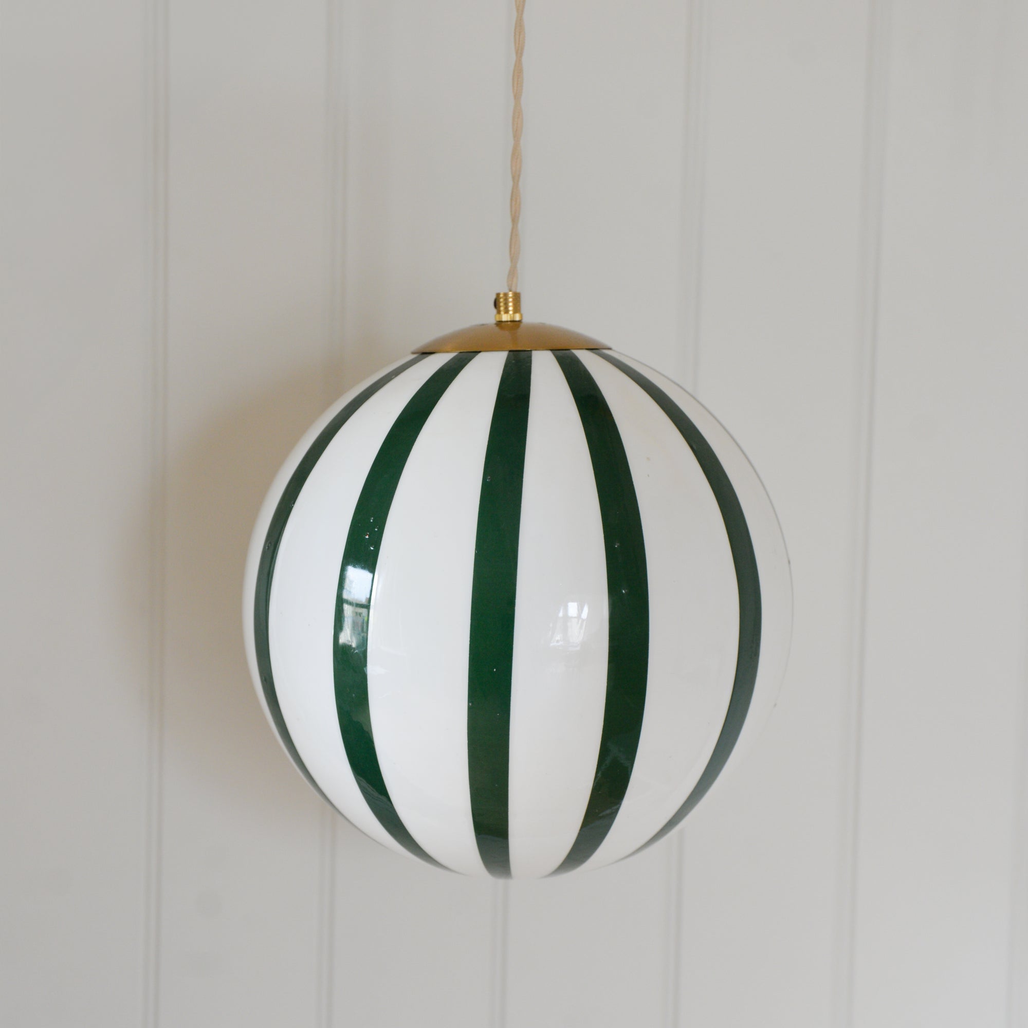 Alba Green and White Pendant Large