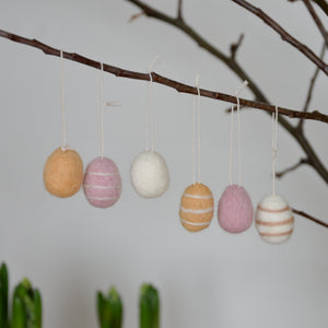 Felt Hanging Easter Eggs / Pink