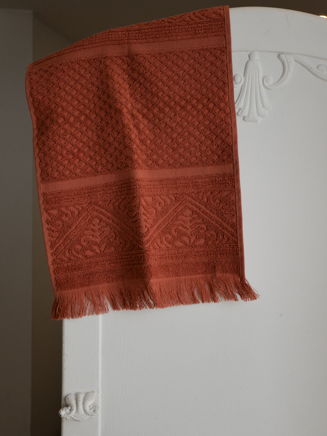 Jacquard Guest Towel / Sienna