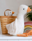 Large cuddly toy goose