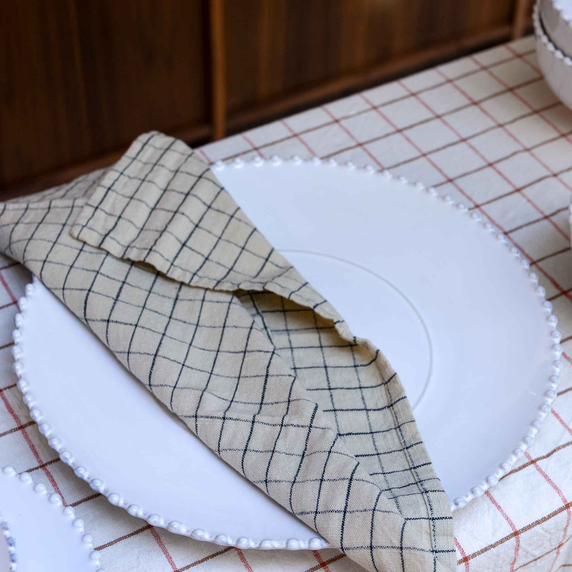 Pearl White Round Platter / Charger  33cm