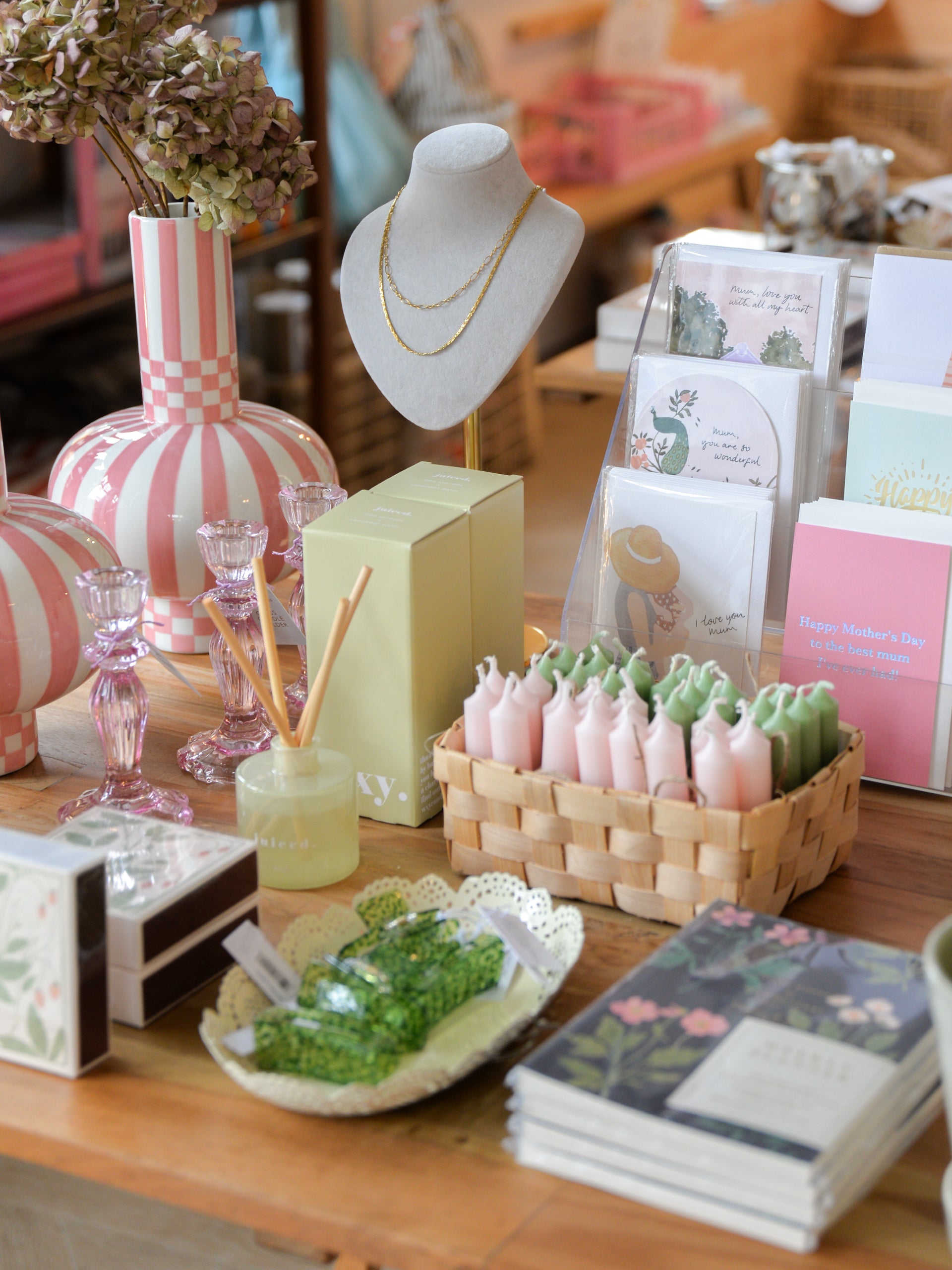 Spring Gifts for her