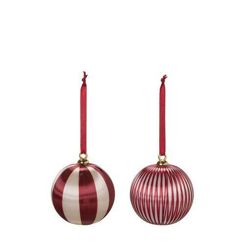 Lustre Burgundy Bauble