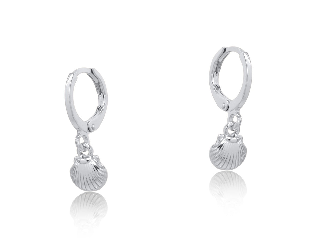 Ines Sea Token Petite Shell Huggies / Silver