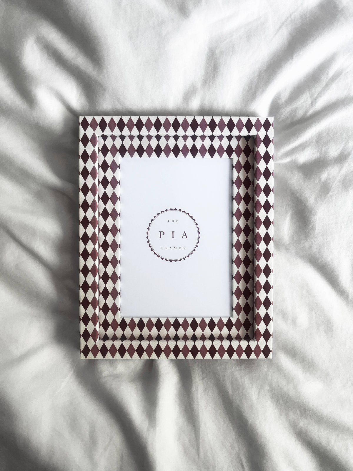 Burgundy &amp; Blush Harlequin Frame / 6 x 4