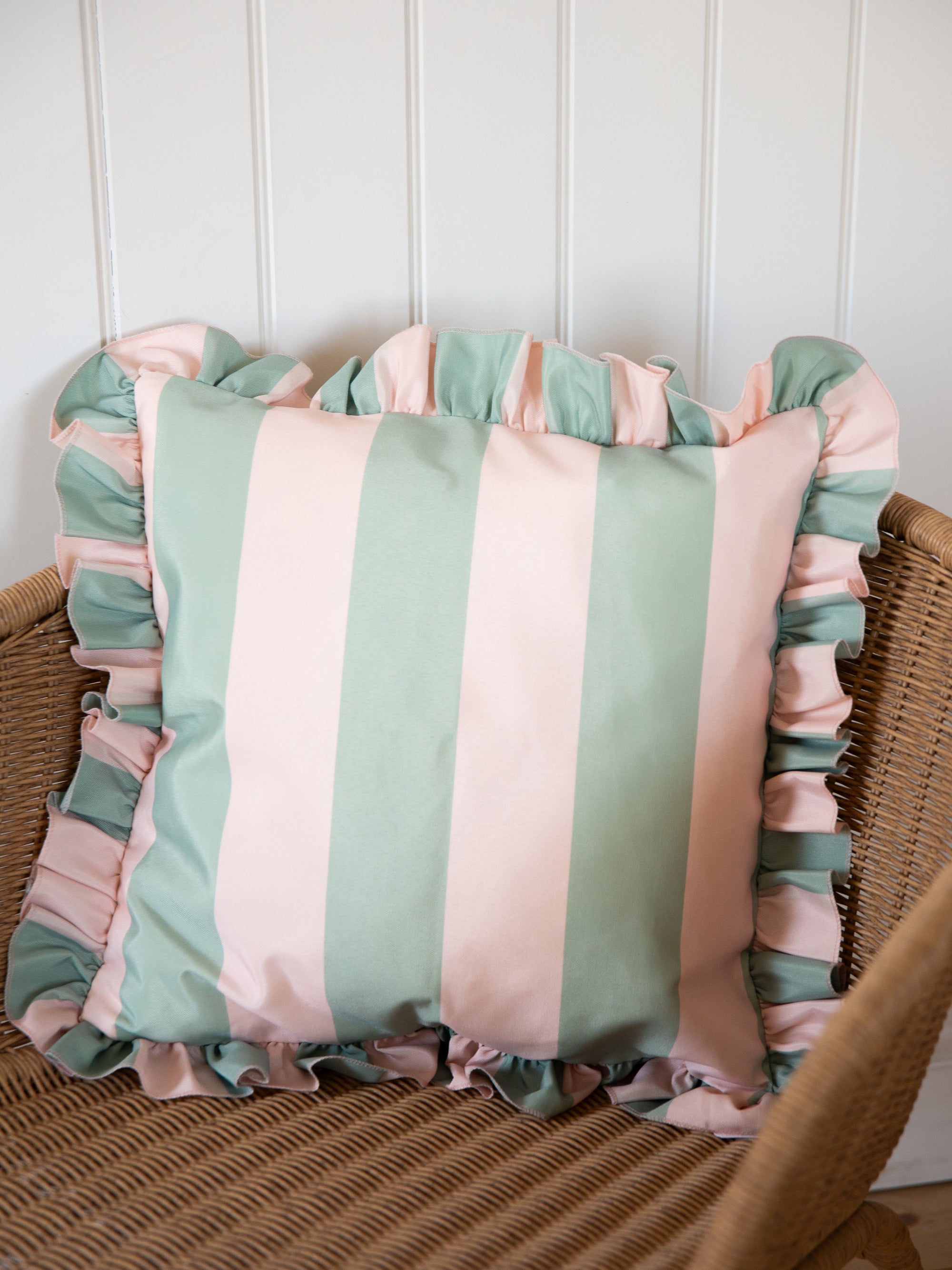 Outdoor  Striped Ruffle Cushion Cover / Green &amp; Pink / 45 x 45 cm