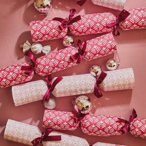 DIY Festive Crackers / Pink