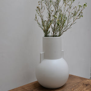 HKliving White Matte Vase