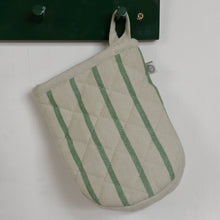 Load image into Gallery viewer, Striped Oven Glove / Various