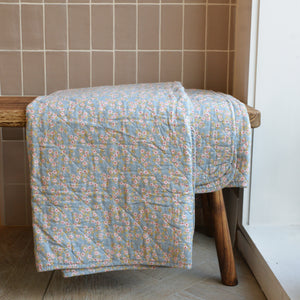 Anna Floral Quilt in Dusty Blue