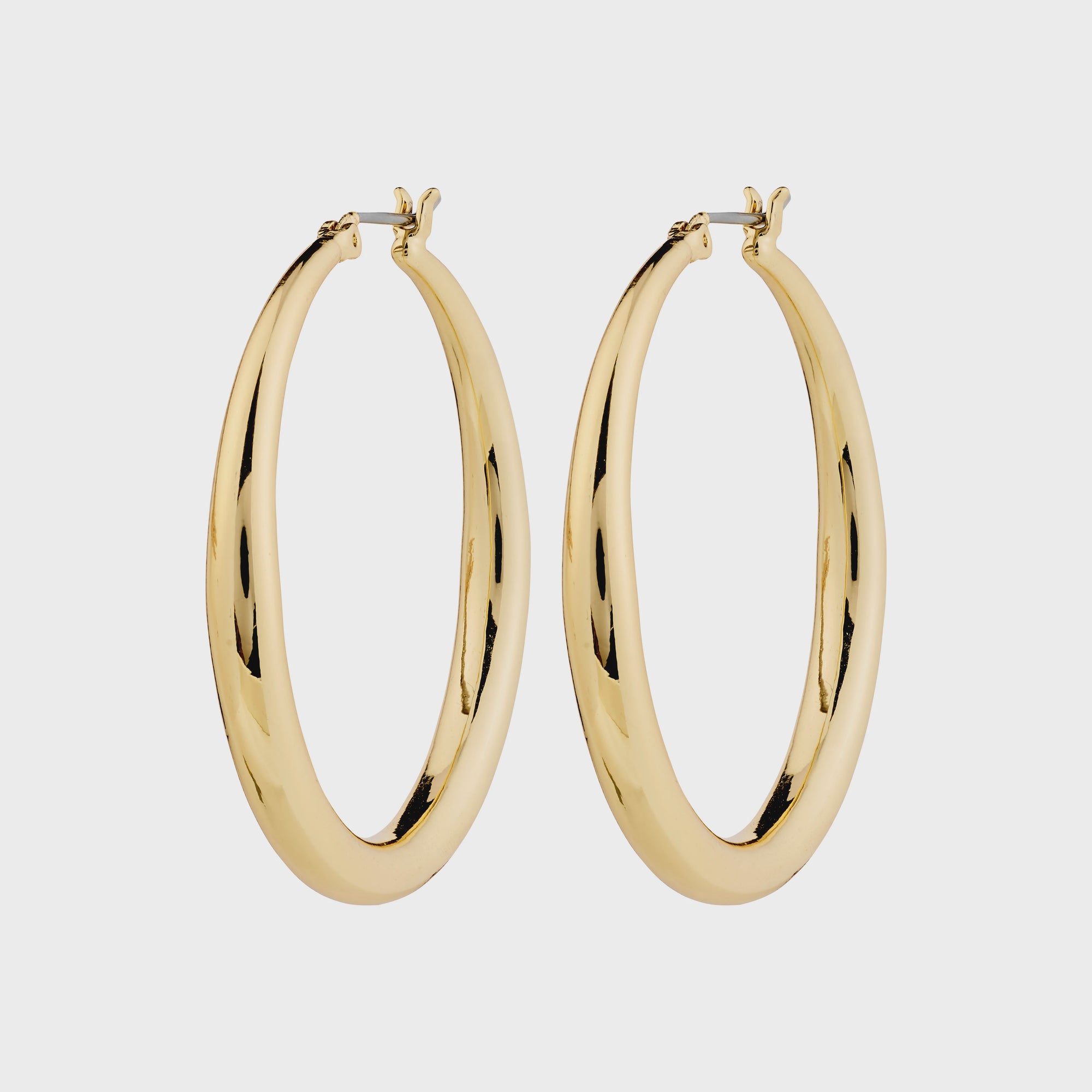 JORUN Large Hoop Earrings / Gold-plated