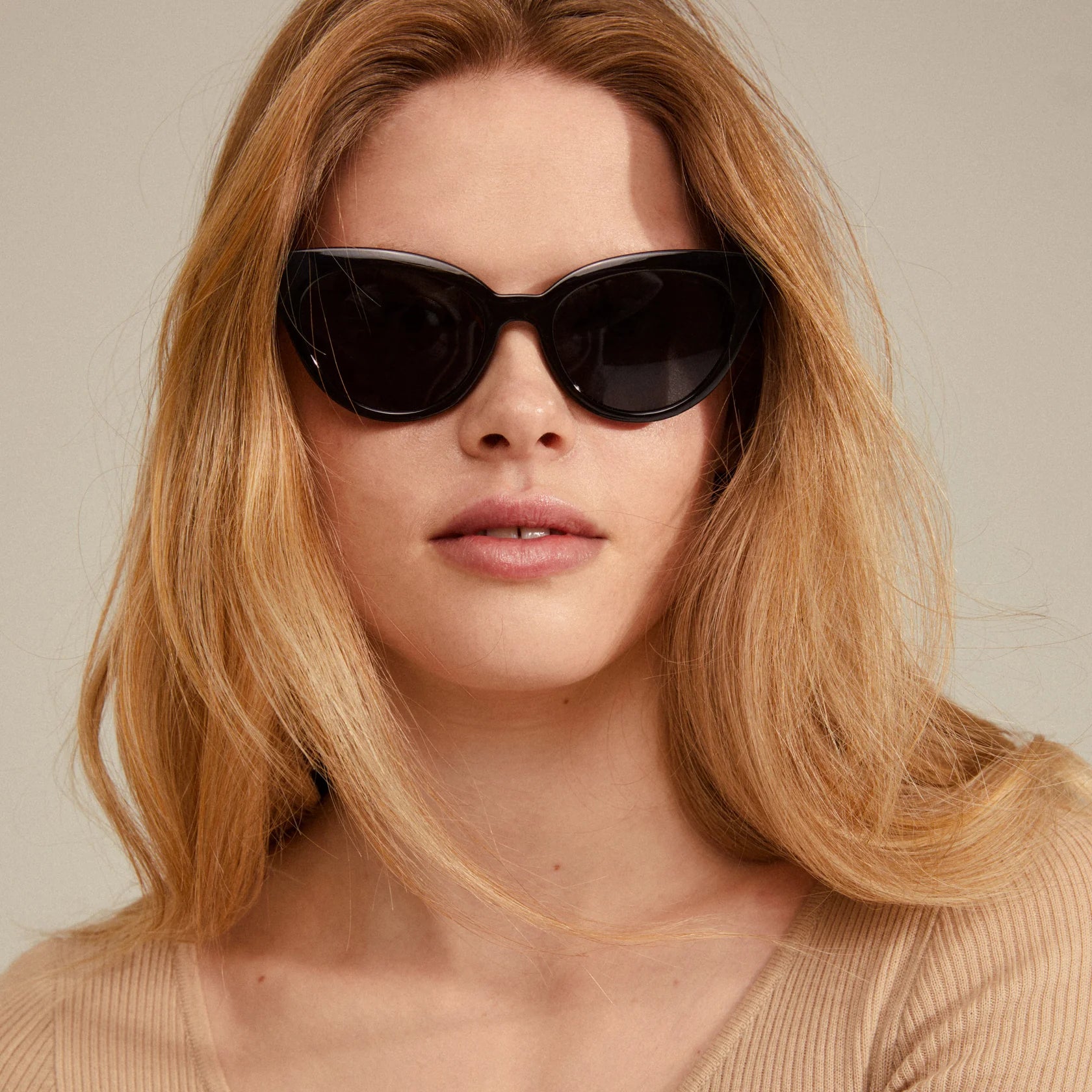 Raisa Sunglasses / Black