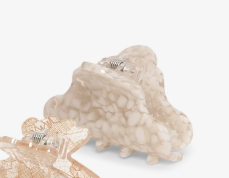 Lene Pebble Mini Claw Clip / Off White