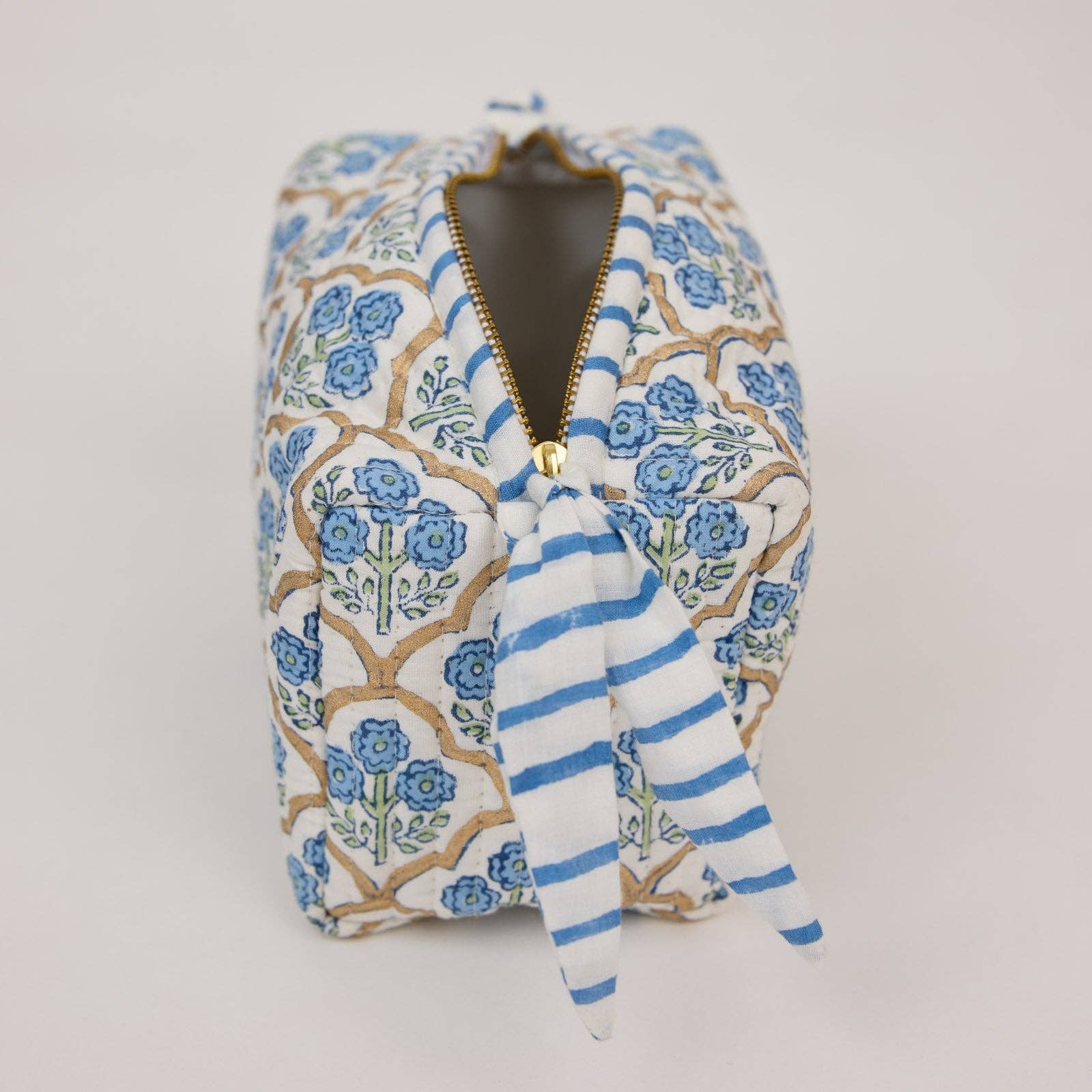 Trellis Indigo Organic Cotton Toiletry Bag / Small