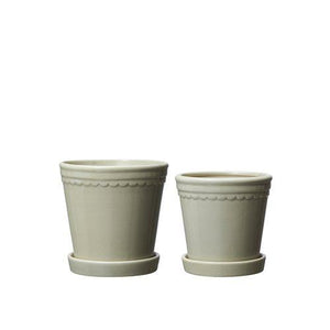 Astrid Scallop Plant Pot / White