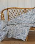 Magnolia Blue Quilt 140 x 180cm