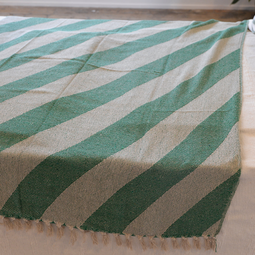 Diagonal Stripe Throw / Green Natural