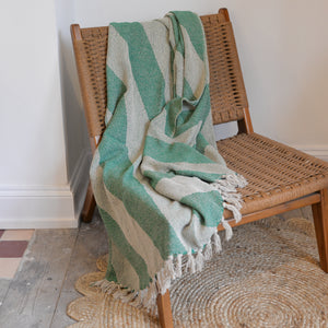 Diagonal Stripe Throw / Green Natural