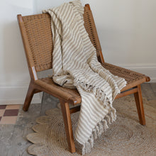 Load image into Gallery viewer, Tufted Stripe Throw / Nature