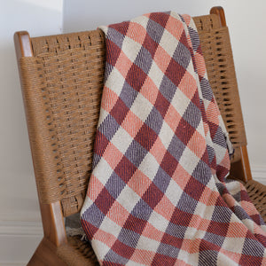 Checkered Throw / Violet Orange