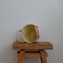 Load image into Gallery viewer, Mini Market Basket Short Handles
