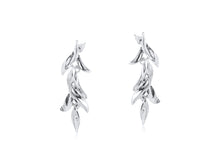 Load image into Gallery viewer, Flora Dangle Silver Statement Earring