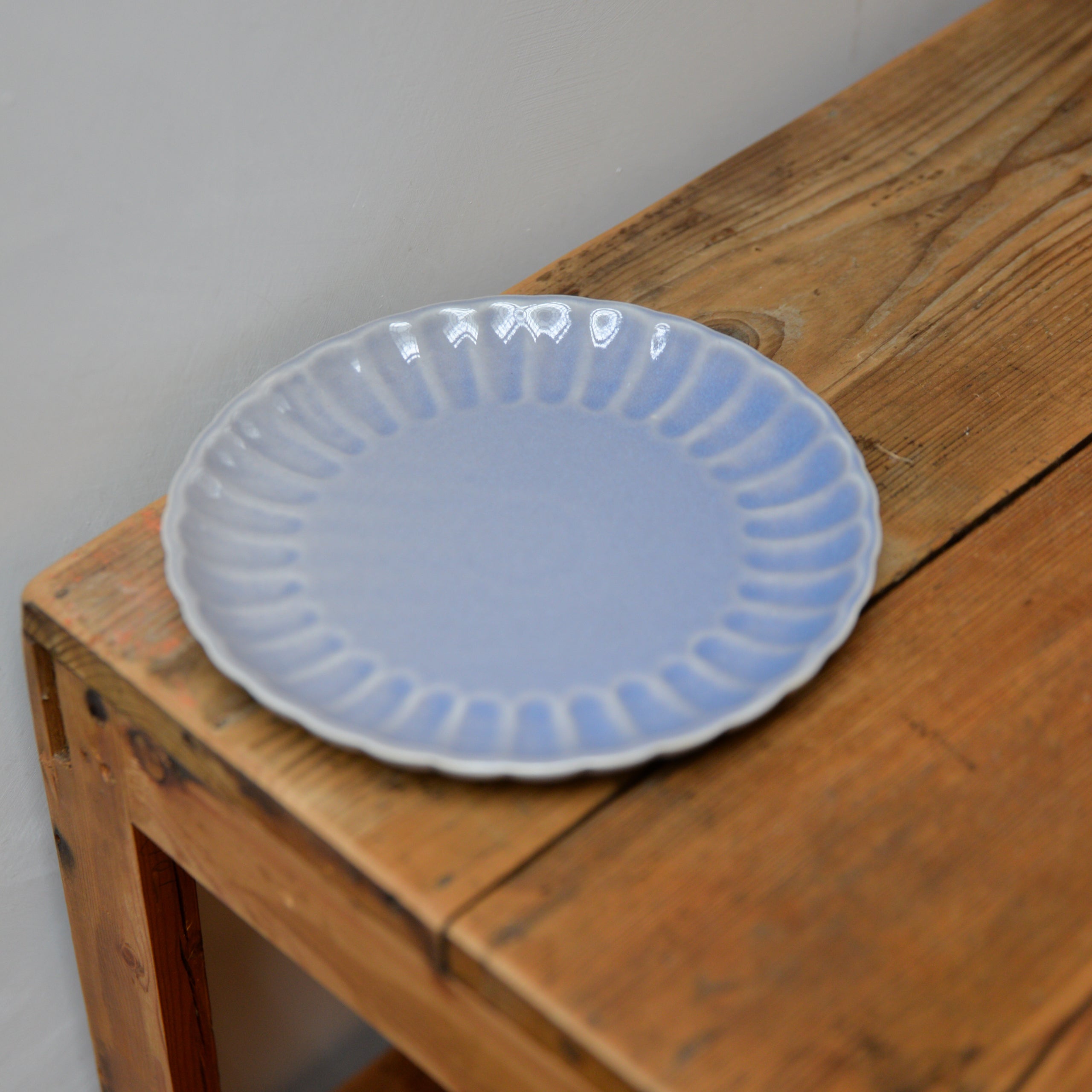 Scalloped Lunch Plate 20cm / Blue – Mon Pote