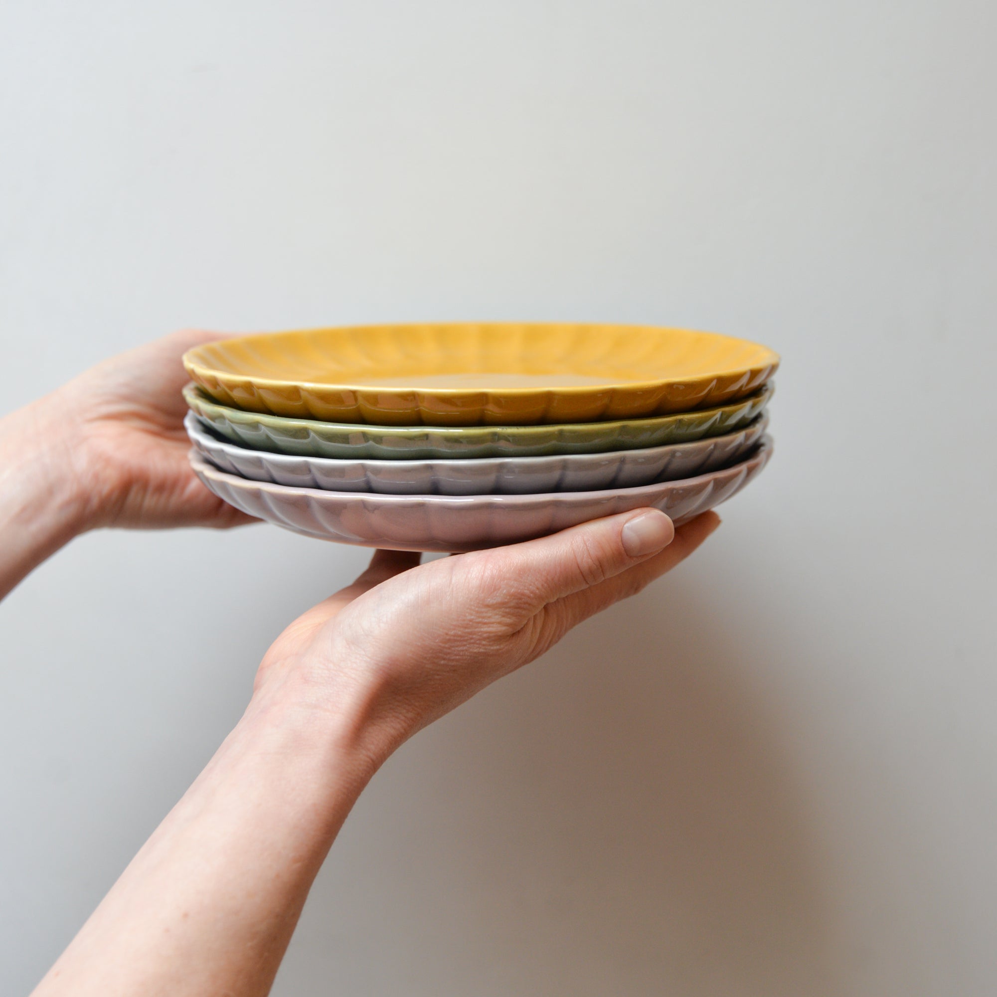 Scalloped Lunch Plate 20cm / Rose