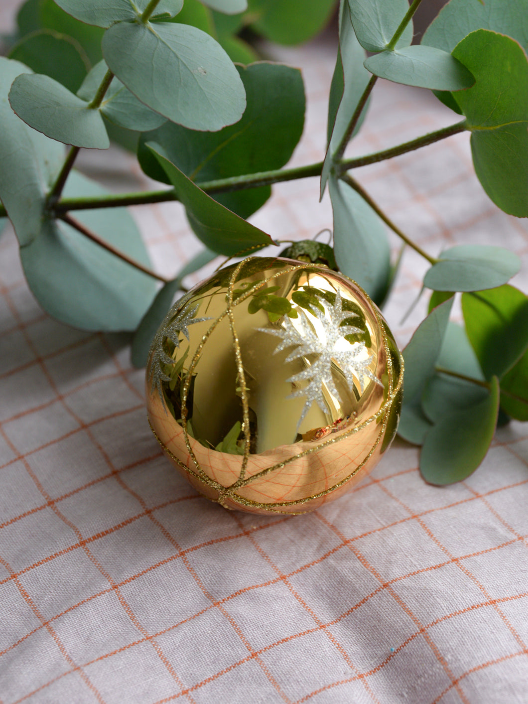 Christmas Baubles Seraphim / Gold Snowflake