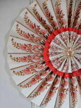 Load image into Gallery viewer, Paper Rosette Calla Berry 30 cm