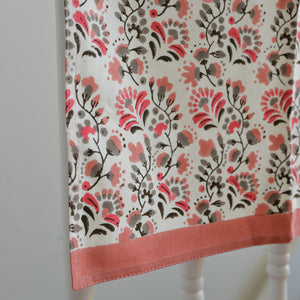 Printed Floral Tea Towel / Pinks